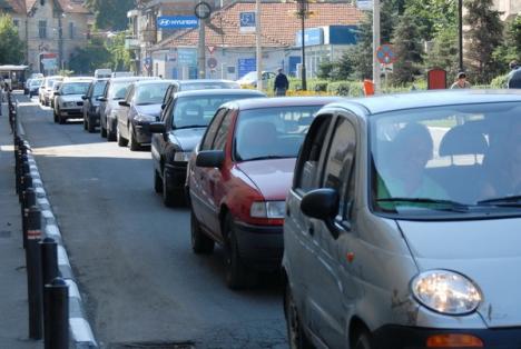 Populism sau ce? Ponta vrea să dea înapoi banii şoferilor care au dat în judecată statul pentru taxa auto